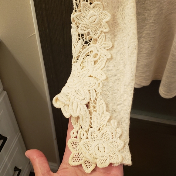 Twenty Second Long Sleeve Top - Picture 6 of 11